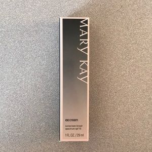 🔅CC Cream (Deep)🔅